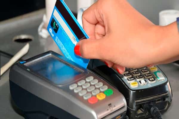 dia chi rut tien the tin dung quan long bien uy tin